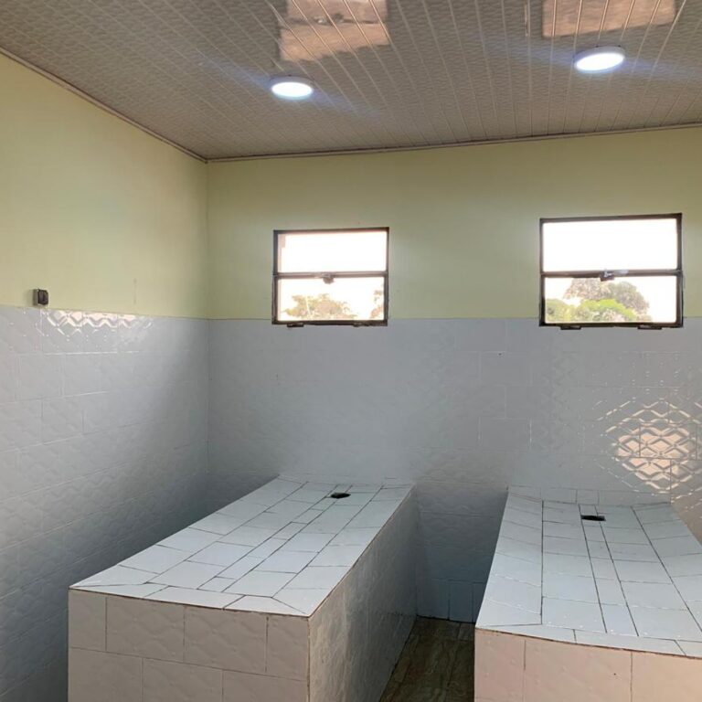 Mbanza ngungu : Une morgue inonde des corps