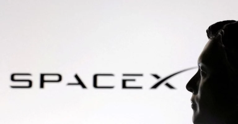 BlackRock envisage un investissement se chiffrant entre 5 et 10 milliards de dollars dans l&rsquo;introduction en bourse de SpaceX