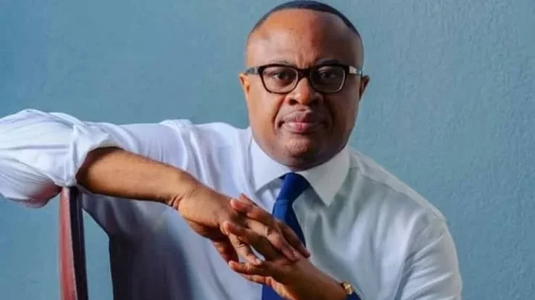 Claudel Lubaya réclame le changement de noms des infrastructures publiques liées à la famille Tshisekedi