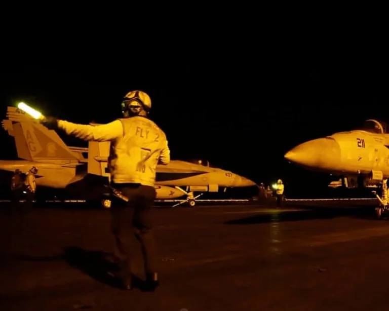 Conflit au Moyen-Orient : les frappes américaines sur l&rsquo;Iran se poursuivent, Trump menace de frappes lourdes