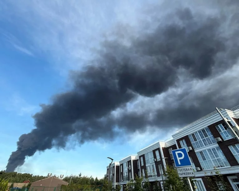 L&rsquo;Ukraine frappe Moscou avec des drones après une attaque russe majeure sur Kyiv