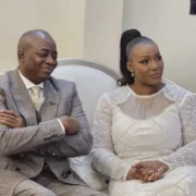 Jean-Marie Kassamba, le journaliste congolais, a épousé Brenda Mabiala lors d&rsquo;une cérémonie officielle