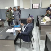Jean-Cyrus Mirindi plaide pour l&rsquo;éligibilité de Félix Tshisekedi sans référendum en RDC