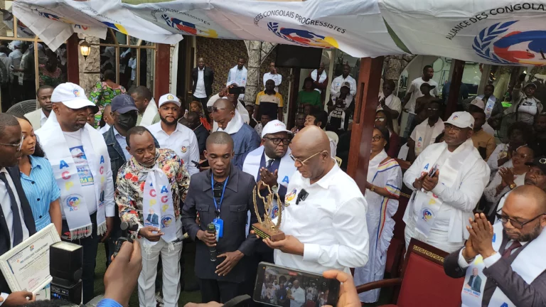 ACP : à Brazzaville, Gentiny Ngobila remobilise ses troupes et reçoit deux distinctions
