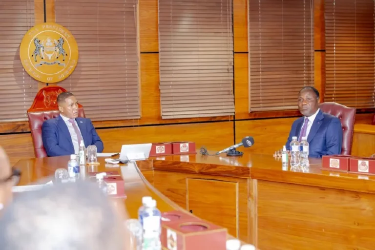 Le président botswanais Duma Boko en visite d&rsquo;État en Côte d&rsquo;Ivoire pour renforcer la coopération énergétique