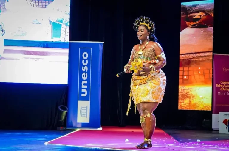 Sonia Nadège N’Guessan est couronnée Reine Awoulaba 2026 pour le Moronou en Côte d’Ivoire