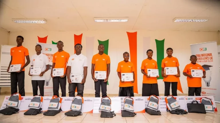 La caravane régionale du Prix National d&rsquo;Excellence CIE 2026 célèbre le mérite scolaire en Côte d&rsquo;Ivoire
