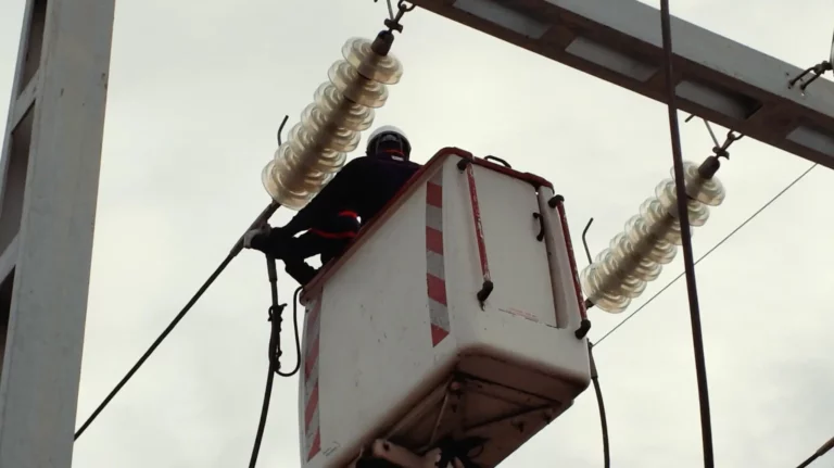 Coupure d&rsquo;électricité programmée à Tiébissou et alentours le 21 août pour travaux d&rsquo;élagage