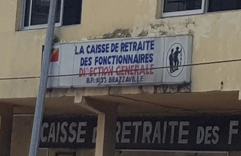 Les retraités congolais suspendent temporairement leur sit-in en attendant des résultats des négociations