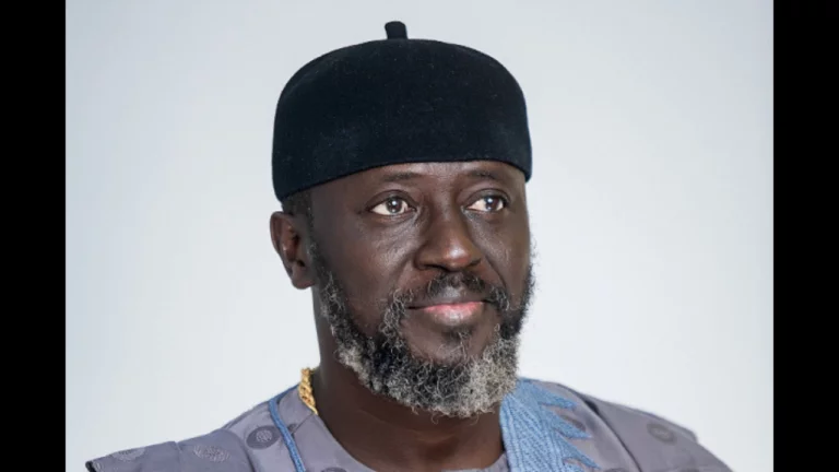 Kunle Omisore, acteur nigérian, raconte son expérience d&rsquo;une réunion de sorcières pour résoudre un conflit