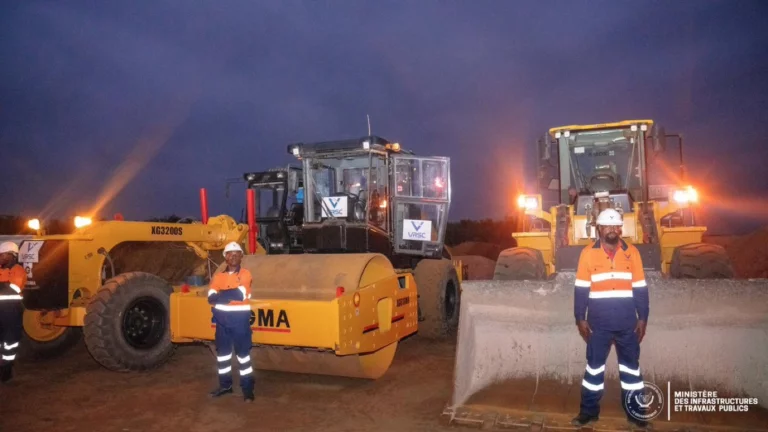 Le Ministre John Banza Lunda lance la 2e phase de la Caravane Infrastructurelle à Muanda