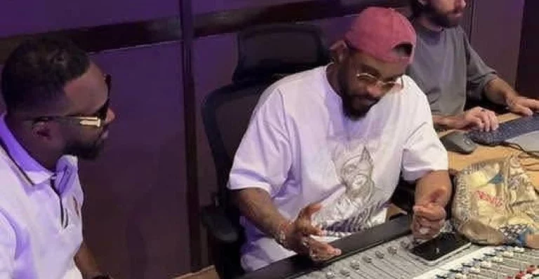 Fally Ipupa et Héritier Wata collaborent sur un nouveau morceau en studio à Paris