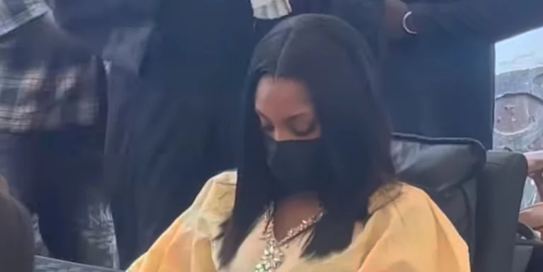 Rebo Tchulo : Le ministère public demande 14 mois de prison pour la chanteuse congolaise
