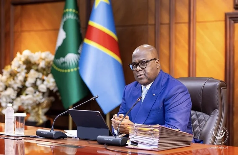 Félix Tshisekedi lance une réforme pour la mise à la retraite de plus de 300.000 fonctionnaires en RDC