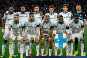 Ligue 1 : Monaco affronte Marseille avec des formations prometteuses pour ce choc