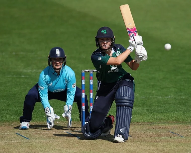 Première rencontre internationale féminine de cricket ODI entre l&rsquo;Angleterre et l&rsquo;Irlande à Leicester