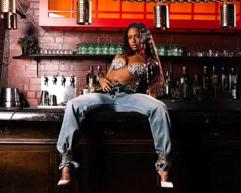 Jae Stephens : ‘Audacity’, un premier album audacieux qui redéfinit le R&B et la pop