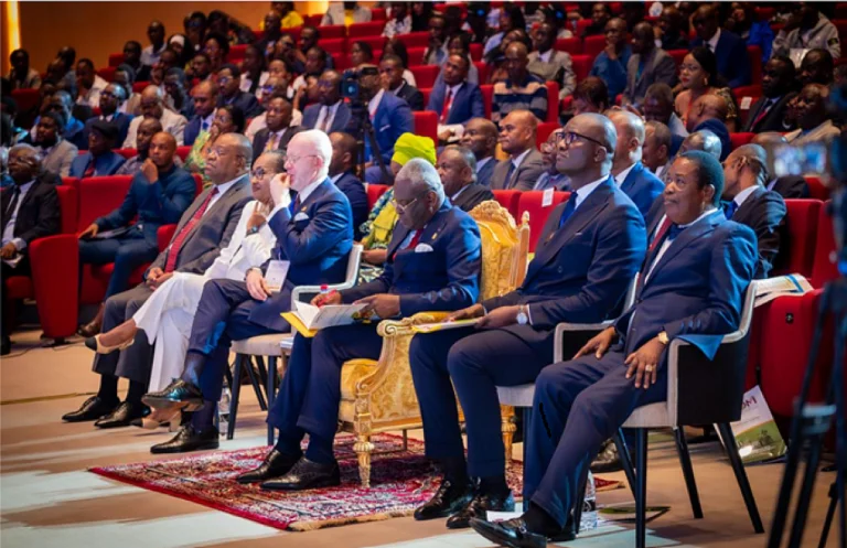 Première édition du SICOM : Denis Sassou-N’Guesso honoré du prix spécial de la liberté de presse