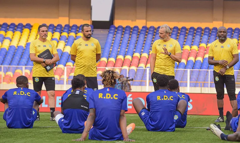 Sélectionneur Desabre assure sur l&rsquo;éligibilité des nouveaux joueurs Léopards avant le match contre la Guinée équatoriale