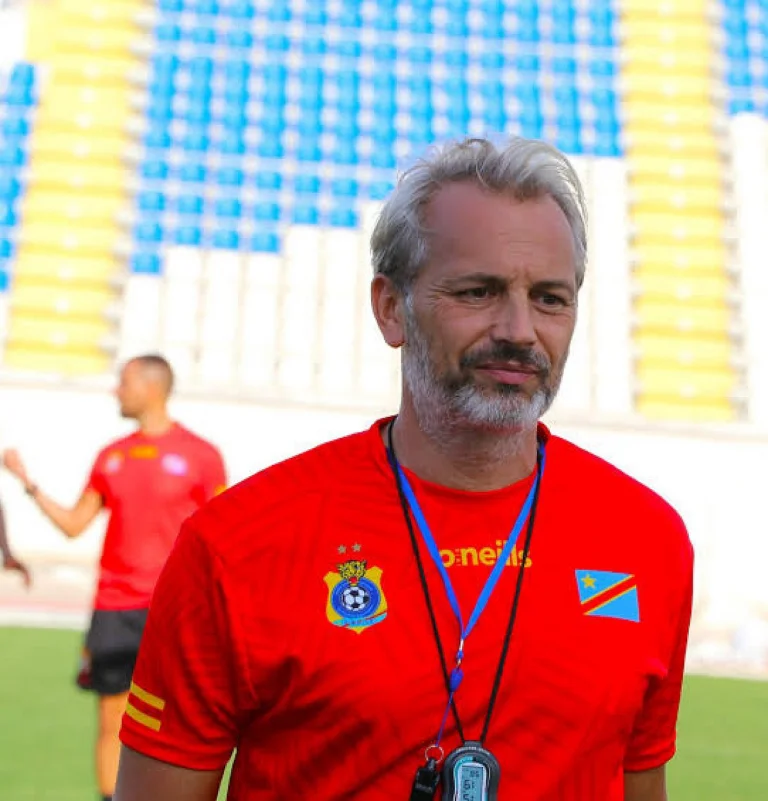 Sébastien Desabre : La RDC prête pour un match difficile contre le Zimbabwe lors des éliminatoires de la CAN 2027