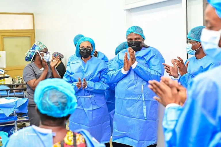 Kinshasa : Daniel Bumba évalue les opérations gratuites de la cataracte et des maladies de la rétine