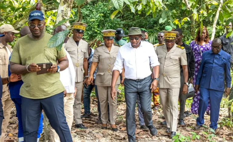 Le gouvernement promeut la réhabilitation des sites endommagés par l&rsquo;orpaillage illégal en Côte d&rsquo;Ivoire