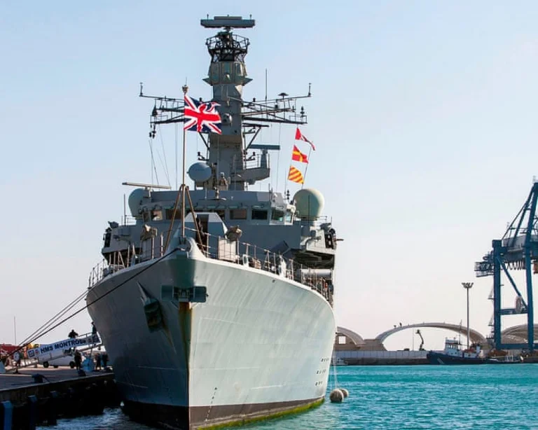 Un rapport souligne la nécessité de recentrer les dépenses militaires britanniques sur la défense intérieure