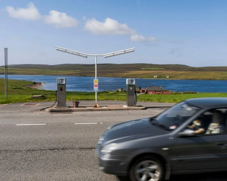 Les habitants des îles écossaises confrontés aux coûts les plus élevés du diesel du Royaume-Uni
