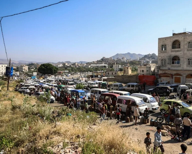 Une attaque des Houthis tue 53 personnes, le plus fort bilan depuis le début de la guerre civile au Yémen