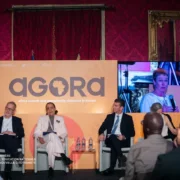 La RDC mise sur l&rsquo;électricité pour transformer son système éducatif lors de la conférence AGORA 2026