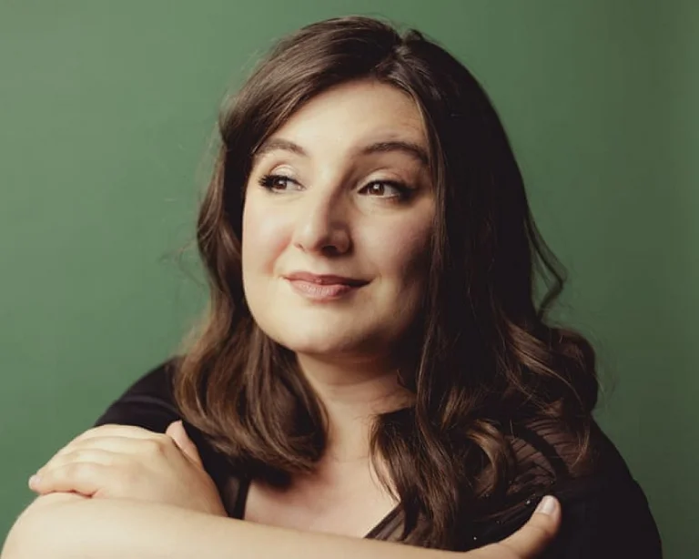 Critique de l&rsquo;album The Deeps Have Music de Beth Taylor : un récit musical envoûtant