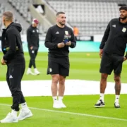 La rencontre entre Newcastle et Aston Villa en Premier League : Suivez le match en direct