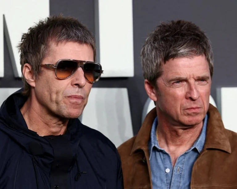 Oasis engage des poursuites pour empêcher la vente de ses enregistrements inédits d&rsquo;une valeur de plus de 1 million de livres