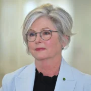 Helen Haines : un acte délibéré selon le Premier ministre après une attaque près de son bureau