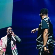 SDM défend son parcours musical face aux critiques sur ses concerts au Stade de France