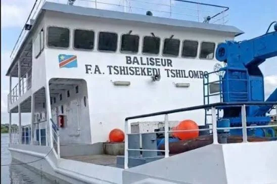 Maniema : un baliseur sur le fleuve Congo entre Kindu et Ubundu, ce que cela change
