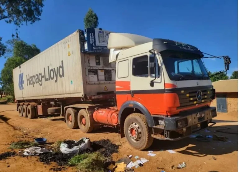 Ituri : une grève de transporteurs paralyse la route Bunia-Kasenyi